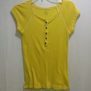 SOLD 🆕 Girls yellow Old Navy soft cotton shirt